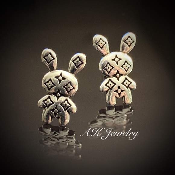 💎EARRINGS Rabbit Clover Bunny Bear, Silver Color Style Clover, Flower - Picture 3 of 6
